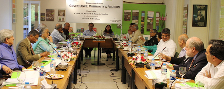 Scholars Emphasize on Equal Citizenry for Democracy