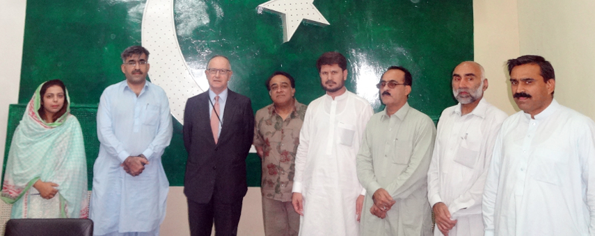 Australian Acting High Commissioner visits CRSS- Sabawoon program at Radio Pakistan,Peshawar