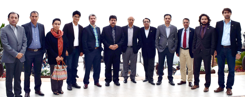 Afghan Civil Society Delegates meet prominent Pakistani Experts from Media and Development Sector