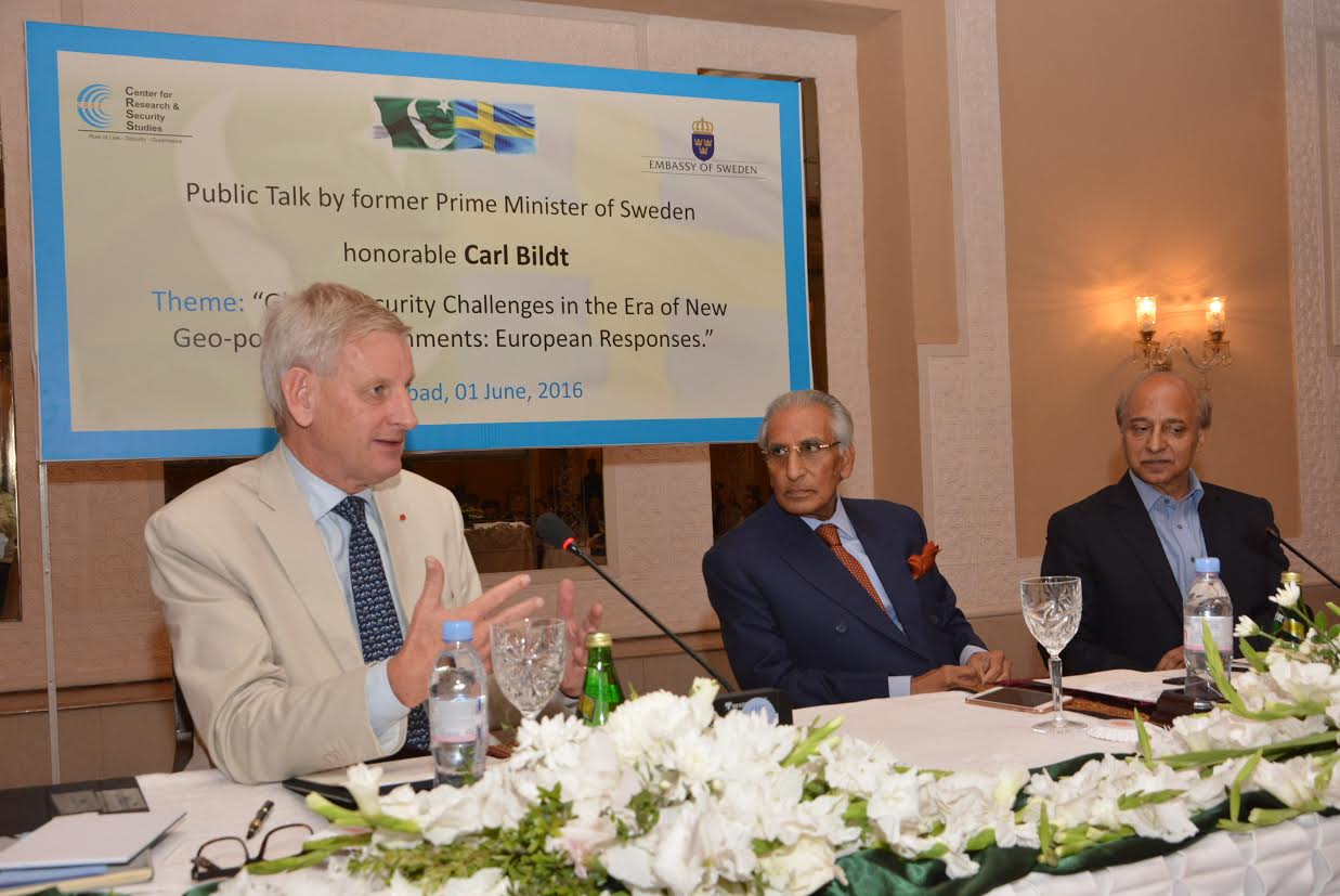 Pakistan-India can learn from EU example: Carl Bildt says in CRSS public talk