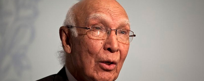 Sartaj Aziz Says Pakistan Promises Nuclear Arms Responsibility