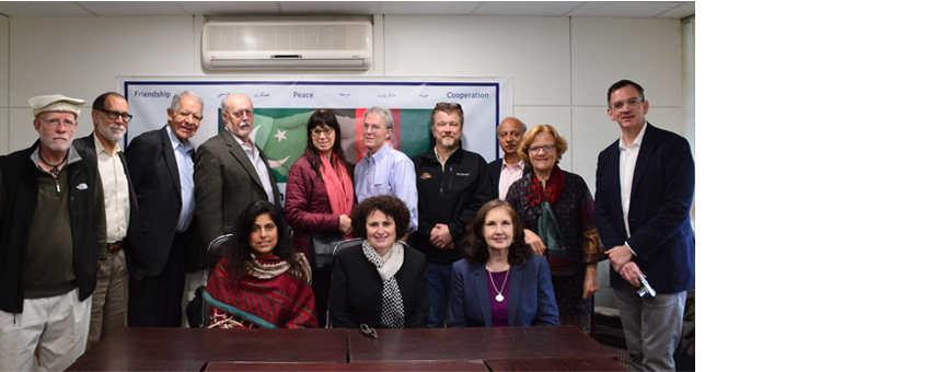 US media/intelligentsia delegation at CRSS