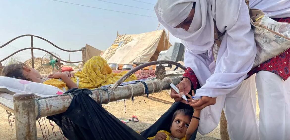 Pakistan’s fight to end polio amid the climate crisis